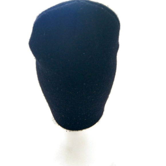 iriver BEANIE HAT CAP Black - Picture 3 of 5